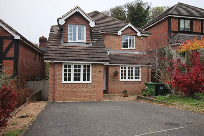 4 Bedroom Detached House To Rent In Foxhill Close, High Wycombe, HP13