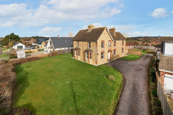 5 Bedroom Detached House For Sale In Main Street, Grendon Underwood, Aylesbury, HP18