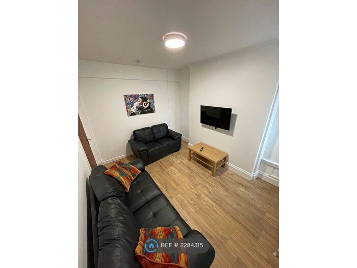 4 Bedroom Terraced House To Rent In Dan Y Graig Rd, Swansea, SA1