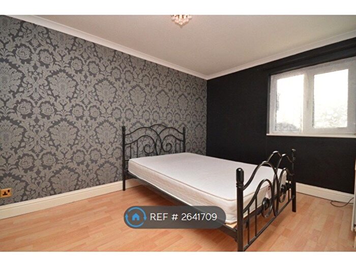 3 Bedroom Terraced House To Rent In Crawley, Crawley, RH11