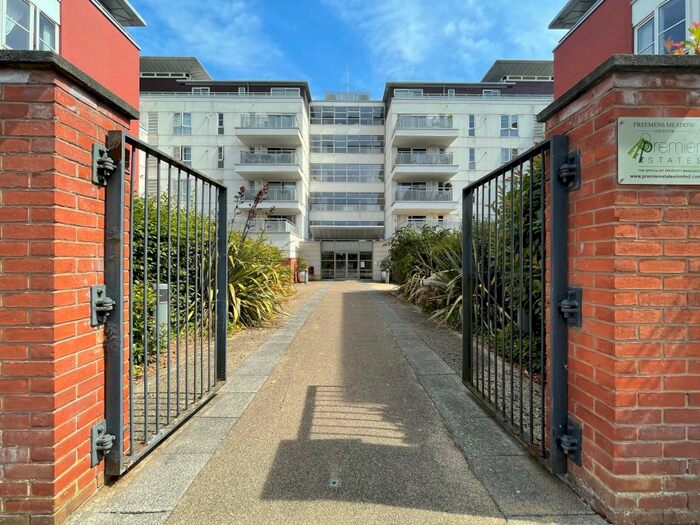 1 Bedroom Apartment To Rent In Watkin Road, Leicester, LE2