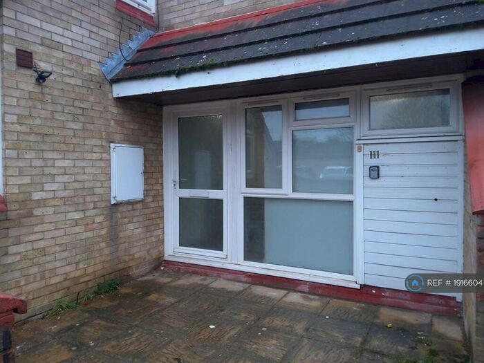 5 Bedroom Terraced House To Rent In Broomfields Court, Basildon, SS13