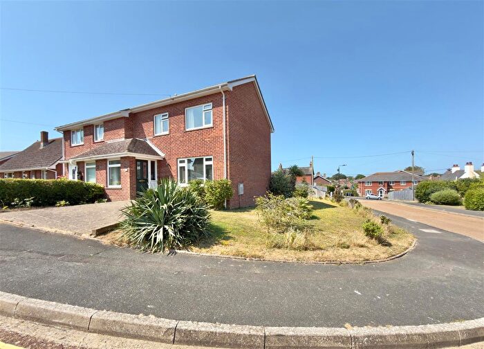 3 Bedroom Semi-detached House For Sale In Freshwater, Isle Of Wight, PO40