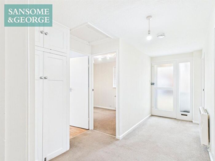 3 Bedroom Bungalow For Sale In Victoria Road, Mortimer Common, Reading, Berkshire, RG7