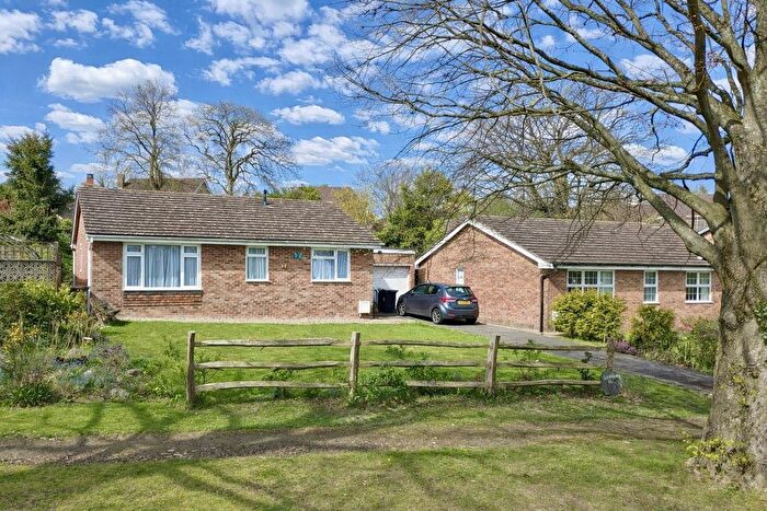 3 Bedroom Detached Bungalow For Sale In North Ridge, Northiam, TN31