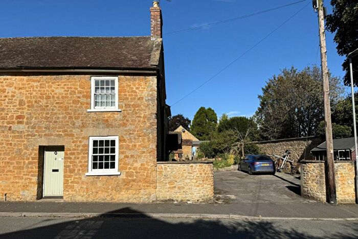 3 Bedroom Semi-Detached House For Sale In Alma Cottage, Castle Cary, Somerset, BA7