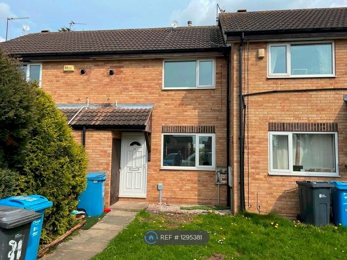 2 Bedroom Terraced House To Rent In Wawne Lodge, Bransholme, Hull, HU7