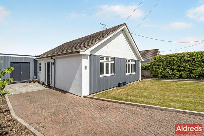 3 Bedroom Detached Bungalow For Sale In Borrow Road, Oulton Broad, Lowestoft, Suffolk, NR32