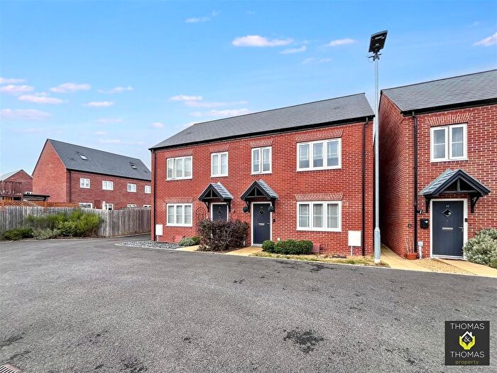 3 Bedroom Semi Detached House For Sale In Ironbridge Road, Twigworth, GL2