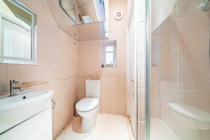 5 Bedroom Semi-Detached House To Rent In Hampstead Gardens London, NW11