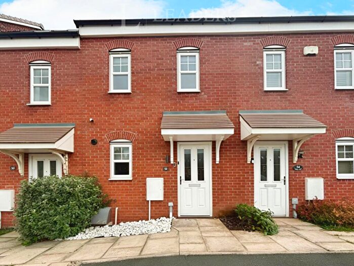 3 Bedroom Terraced House To Rent In Tower View, Birmingham, B29