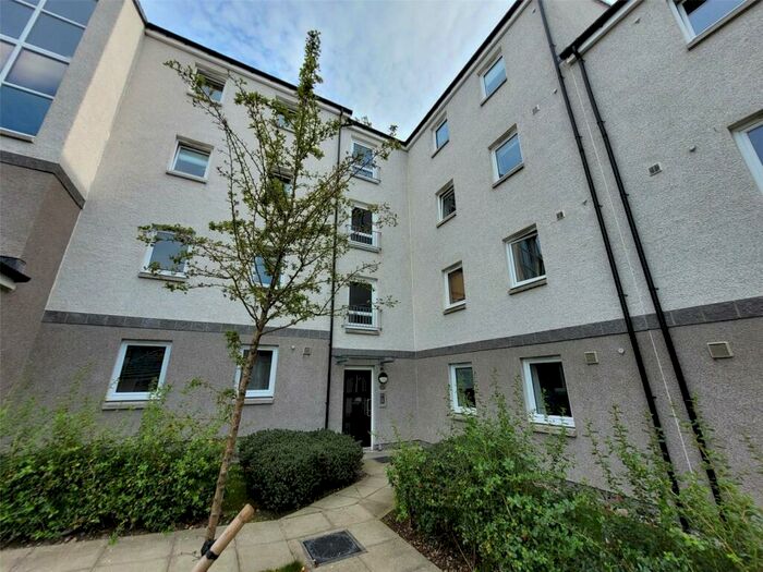 2 Bedroom Flat To Rent In Spencer Court, City Centre, Aberdeen, AB24