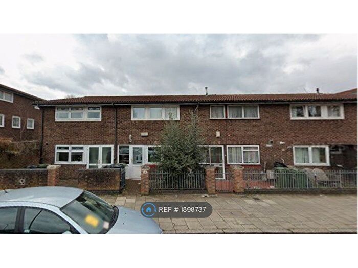 5 Bedroom Terraced House To Rent In Moorland Road, London, SW9