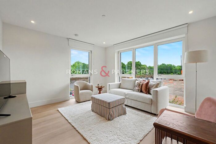 2 Bedroom Flat To Rent In Bow View Apartments, Bow Green, E3