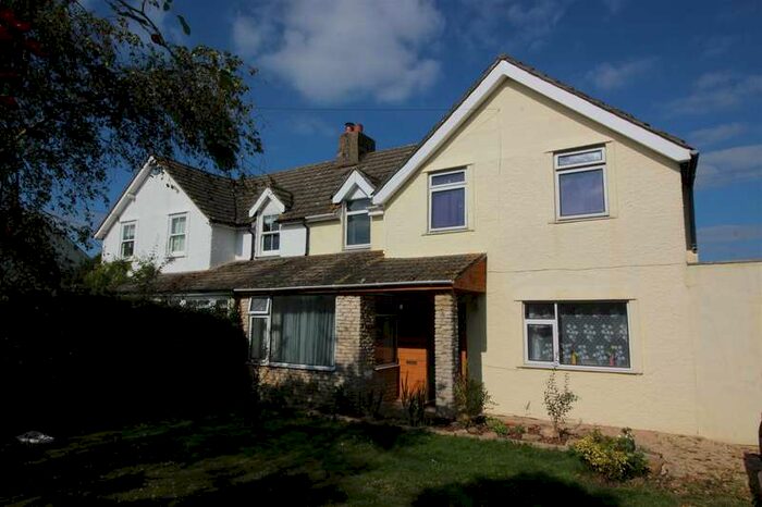 4 Bedroom Semi-Detached House For Sale In Dodford Lane, Christian Malford, SN15