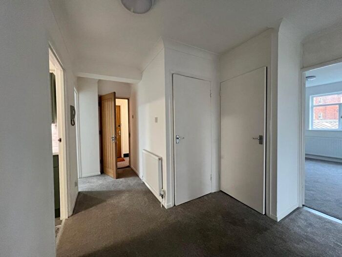 3 Bedroom Property To Rent In Albert Grove, Southsea, PO5