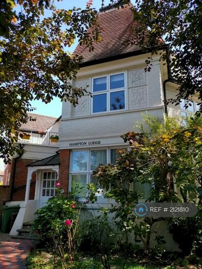 1 Bedroom Flat To Rent In Richmond Road, Kingston Upon Thames, KT2