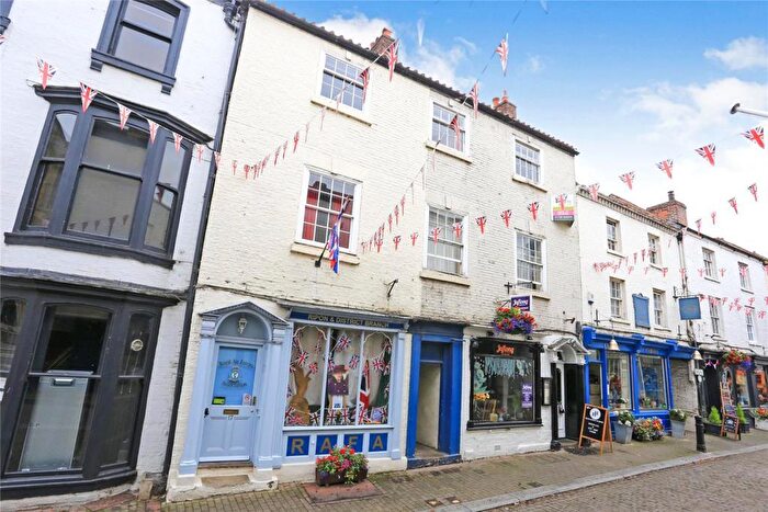 1 Bedroom Flat For Sale In Kirkgate, Ripon, HG4