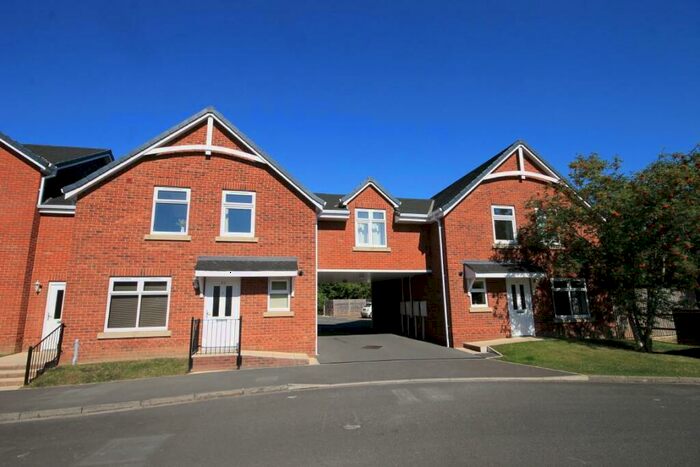 2 Bedroom Flat To Rent In Bailey Court, Northallerton, DL7