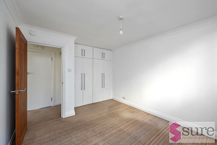1 Bedroom Apartment To Rent In Marine Parade, Brighton, BN2