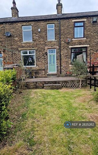 2 Bedroom Terraced House To Rent In Moor View, Bradford, BD4