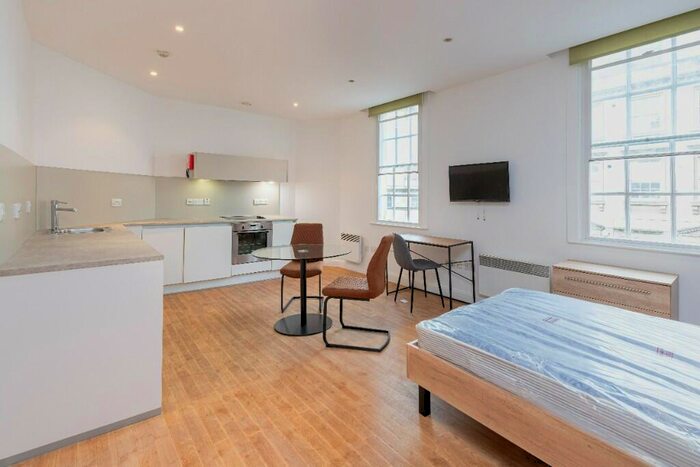 Studio To Rent In Ambry House, St. James's Parade, Bath, Somerset, BA1