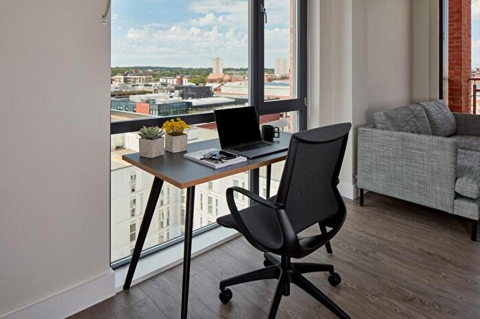 2 Bedroom Apartment To Rent In The Whitmore Collection, Newhall Walk, B3