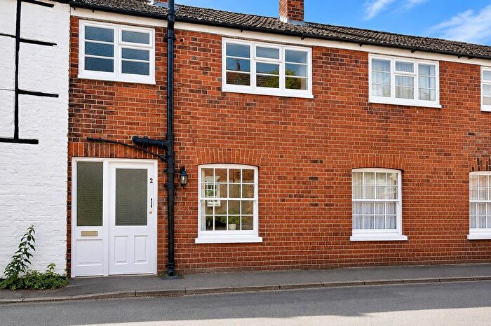 2 Bedroom Property To Rent In Chapel Cottages, The Street, Wickhambreaux, Canterbury, Kent, CT3