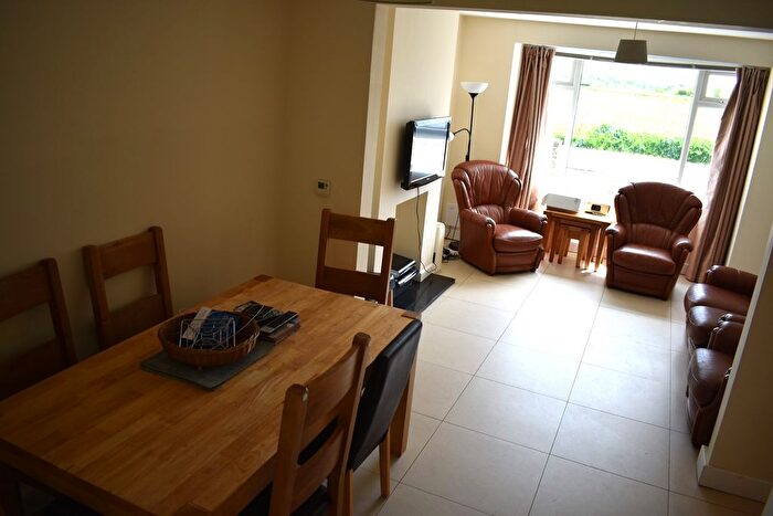 5 Bedroom Property To Rent In Bourne End, Cranfield, Bedford, Bedfordshire., MK43
