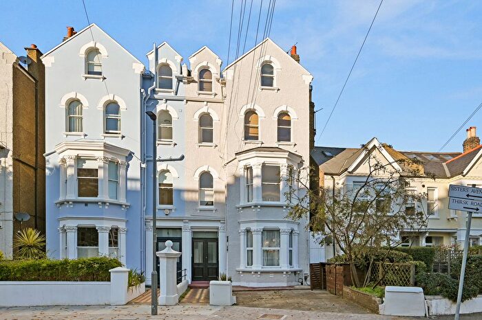 1 Bedroom Flat To Rent In Sisters Avenue, Battersea, London, SW11