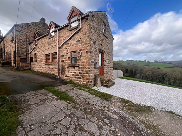 2 Bedroom Cottage To Rent In Slackfields Lane, Wharncliffe Side, S35