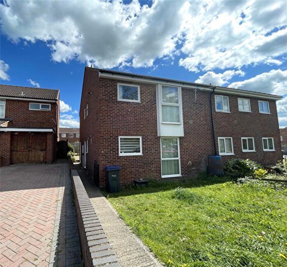 2 Bedroom Apartment To Rent In Cotswold Close, Melksham, SN12