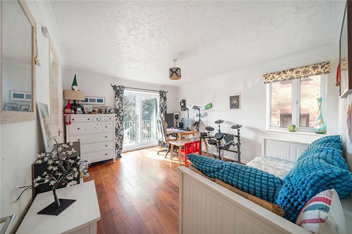 1 Bedroom Flat For Sale In The Avenue, Beckenham, BR3