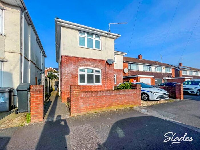 2 Bedroom Semi-Detached House To Rent In Spring Road, Bournemouth, Dorset, BH1