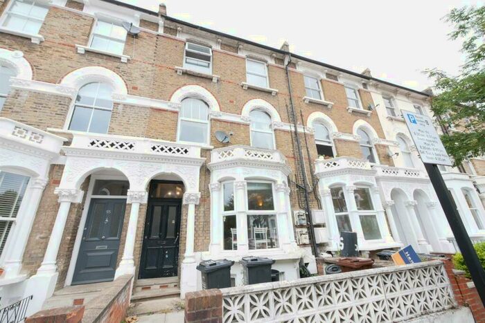 4 Bedroom Maisonette To Rent In Digby Crescent, London, N4