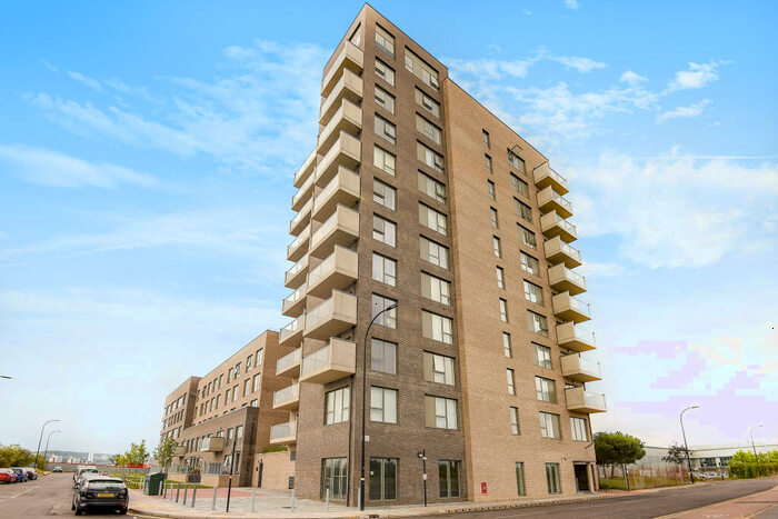 1 Bedroom Flat To Rent In Magellan Boulevard, London, E16