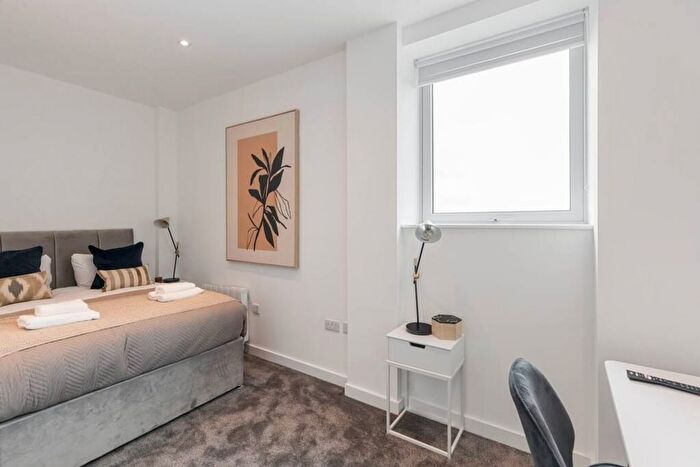 2 Bedroom Flat To Rent In Beckenham Rd, Beckenham, London, BR3