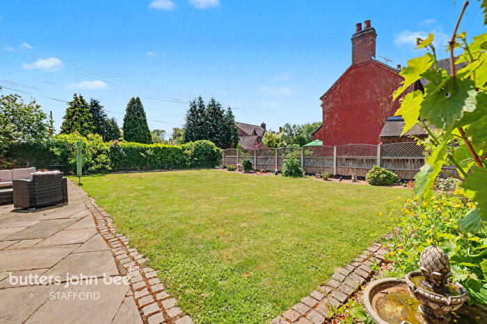 4 Bedroom Detached House For Sale In Back Lane, Stafford, ST20