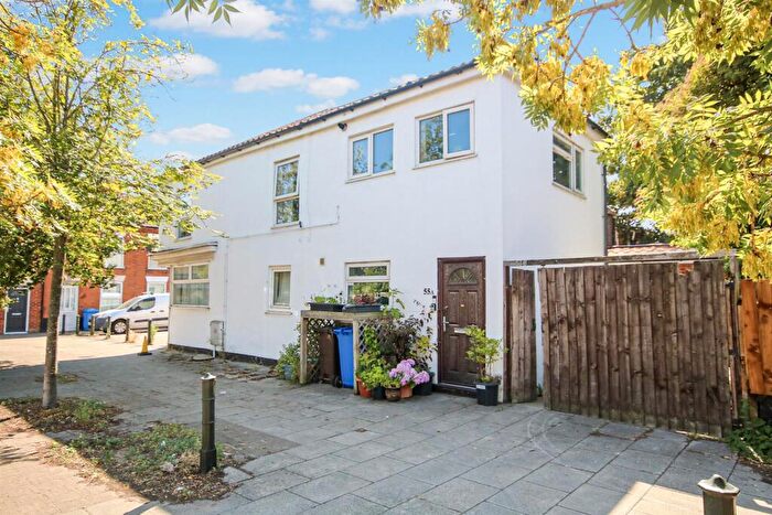 2 Bedroom Maisonette For Sale In Esdelle Street, Norwich, NR3