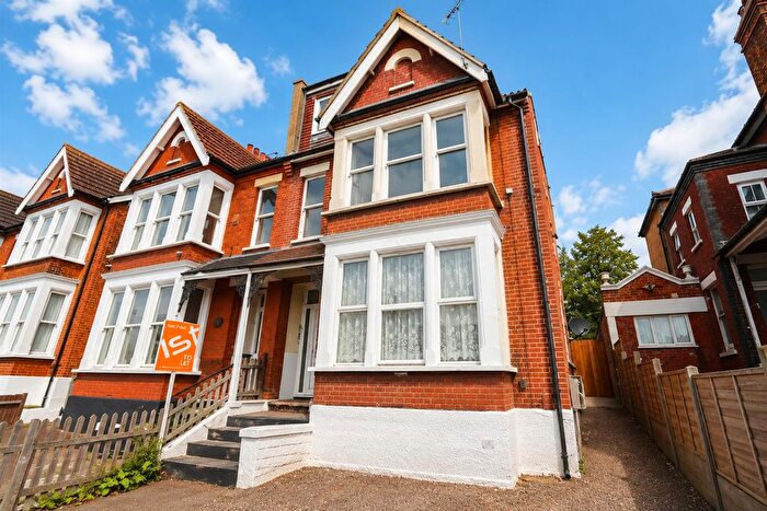1 Bedroom Flat To Rent In York Road, Southend-On-Sea, SS1