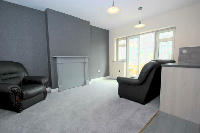 5 Bedroom House To Rent In Botley Road, Oxford, OX2