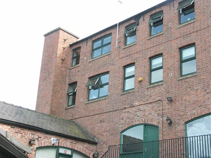 2 Bedroom Flat To Rent In The Lofts, Pickford Street, Macclesfield, SK11