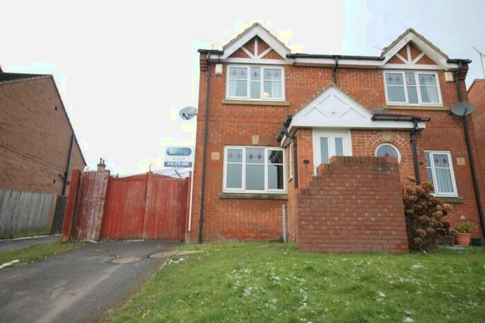 2 Bedroom Semi-Detached House To Rent In Millside Walk, Morley, Leeds, LS27