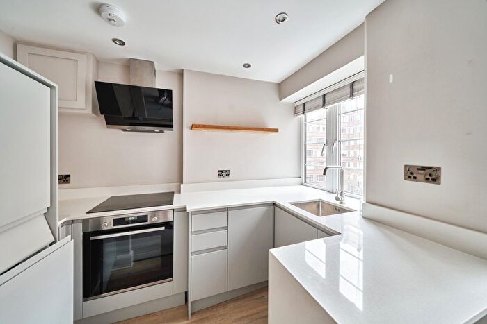 1 Bedroom Flat To Rent In Balham High Road, London, SW17