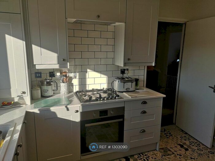 1 Bedroom Flat To Rent In Hitchin, Hitchin SG5