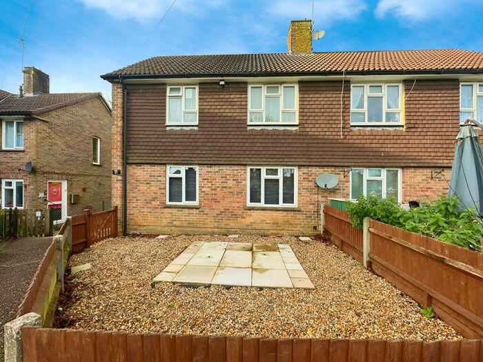 1 Bedroom Ground Maisonette For Sale In Tilletts Lane, Warnham, RH12