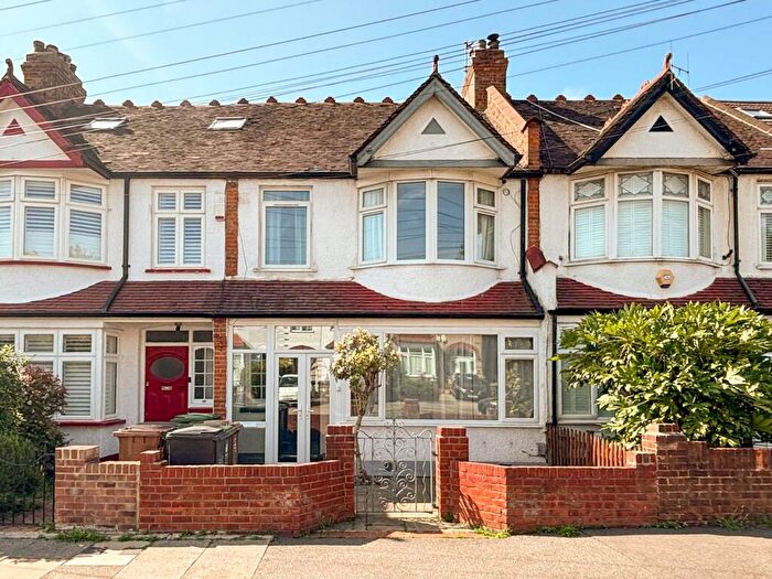 3 Bedroom House To Rent In Loxton Road, Forest Hill, London, SE23