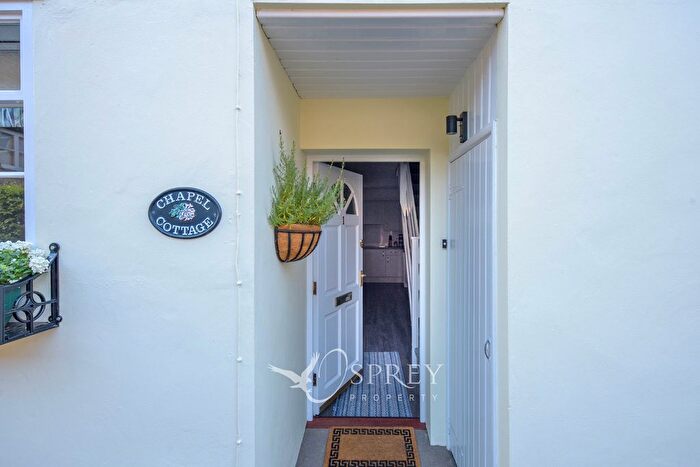 2 Bedroom End Of Terrace House To Rent In West Street, Oundle, Peterborough, PE8