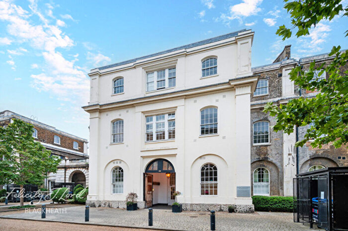 1 Bedroom Apartment For Sale In Marlborough Road, London, SE18