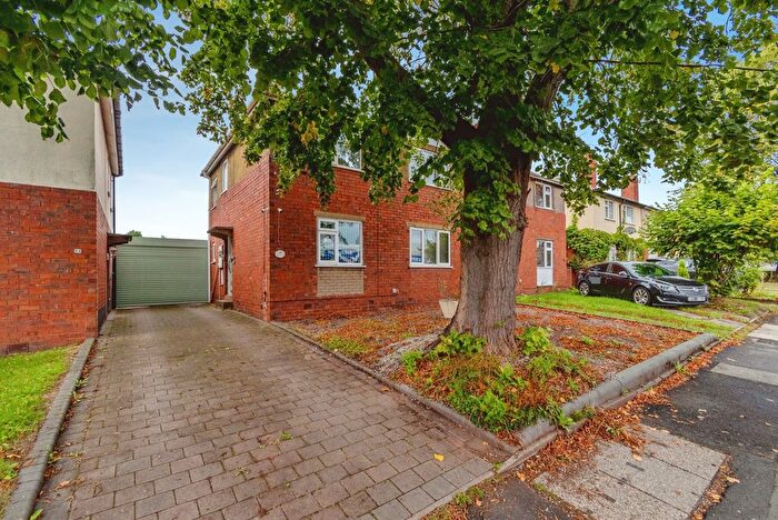 3 Bedroom Semi-detached House For Sale In Walsall Road, Cannock, Staffordshire, WS11